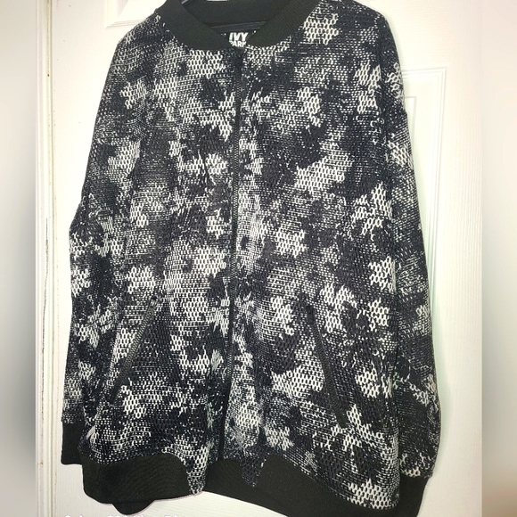 IVY PARK Floral Mesh Bomber Jacket NWOT - Picture 3 of 4